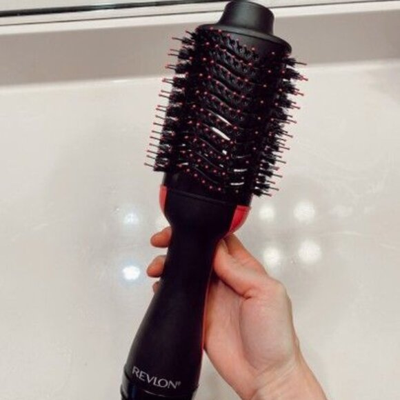 Revlon Hair Dryer & Volumizer -More pics to come! - Picture 4 of 6